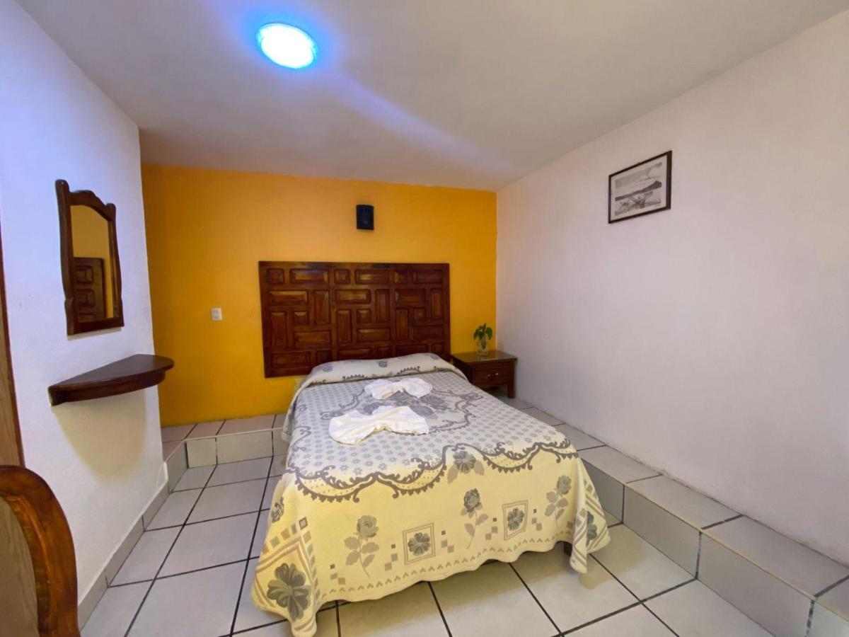 Hotel Camelinas Area Blanca Patzcuaro Ngoại thất bức ảnh