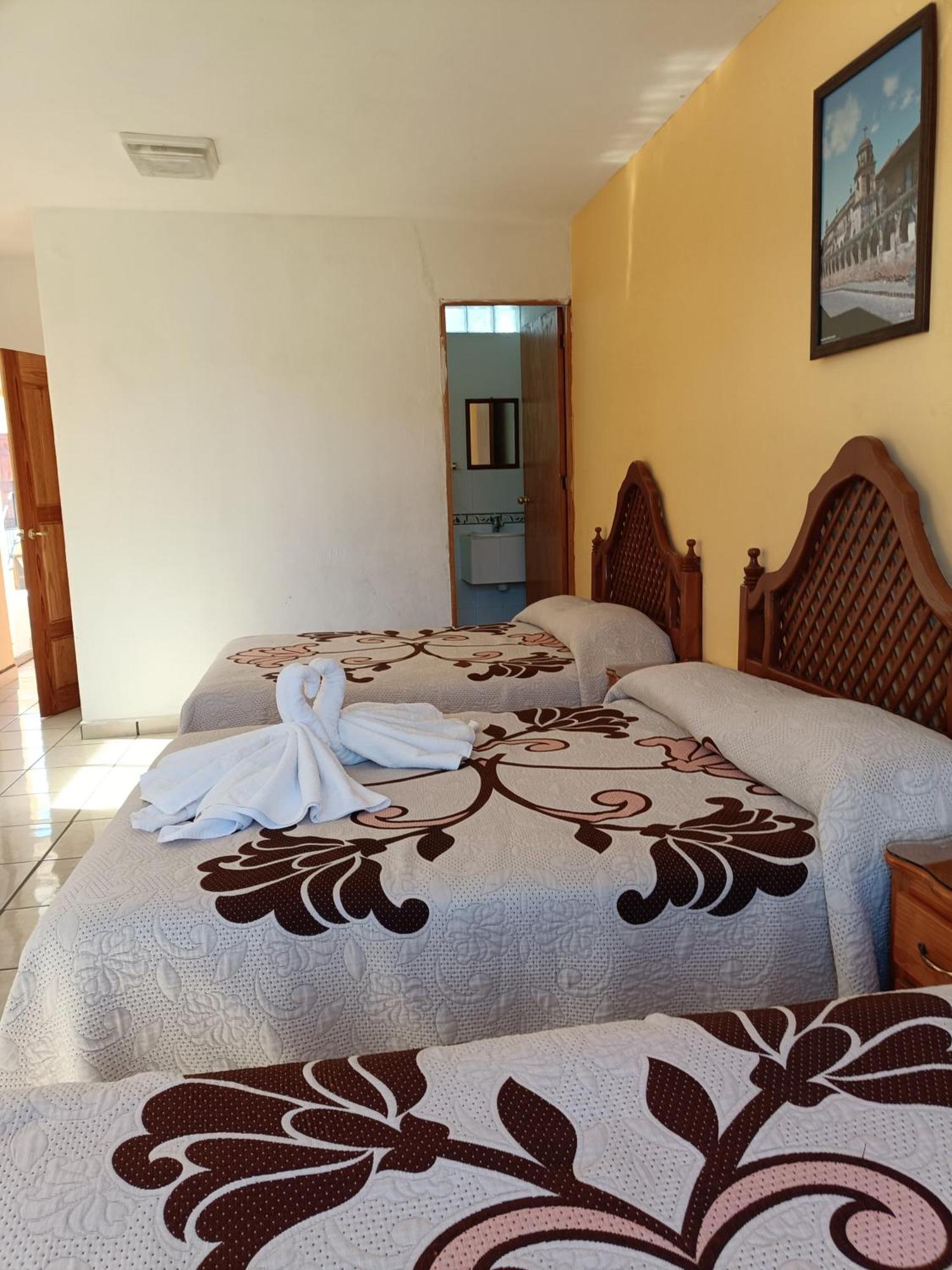 Hotel Camelinas Area Blanca Patzcuaro Ngoại thất bức ảnh
